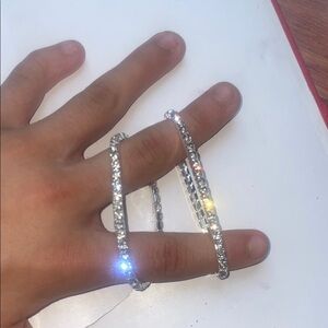 Silver Sparkling Bracelet with Linear Design